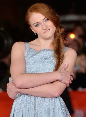 Sophie Turner Body Measurements Height Weight Bra Size Vital。